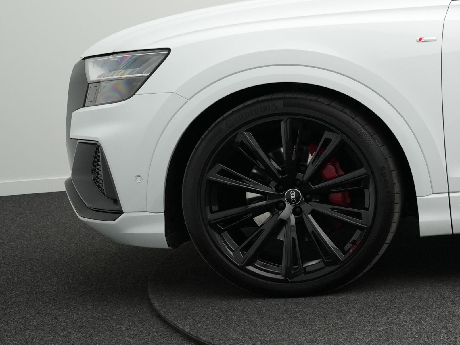 Audi Q8 50 TDI qu. 2x S line Allr.Lenk*PANO*AHK*StdHz