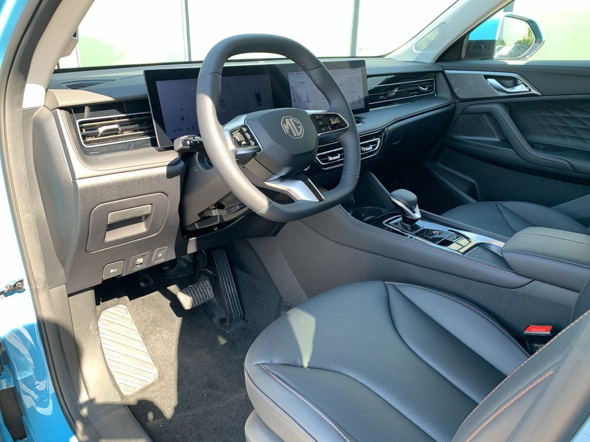 MG HS PHEV Luxury 360 KAMERA+PDC+SHZ+NAVI+LEDER+