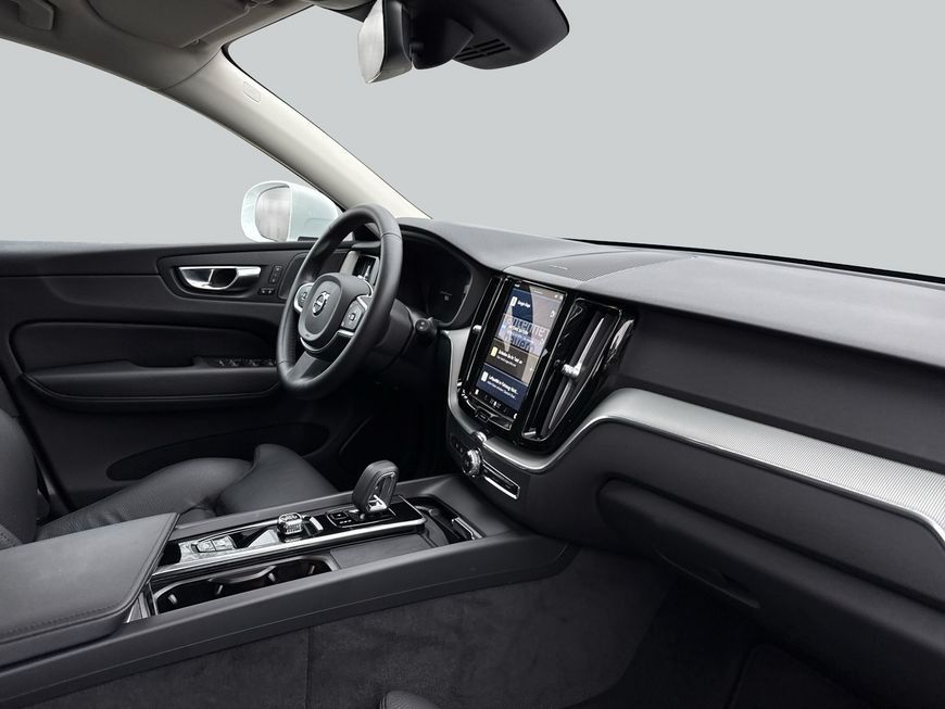 Volvo XC60 B5 B AWD Core