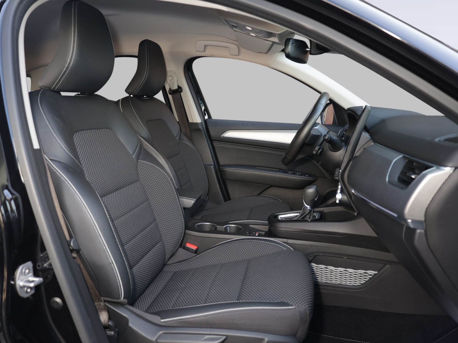 Renault Arkana E-TECH 145 Hybrid Intens - Samsaru's Car Outlet