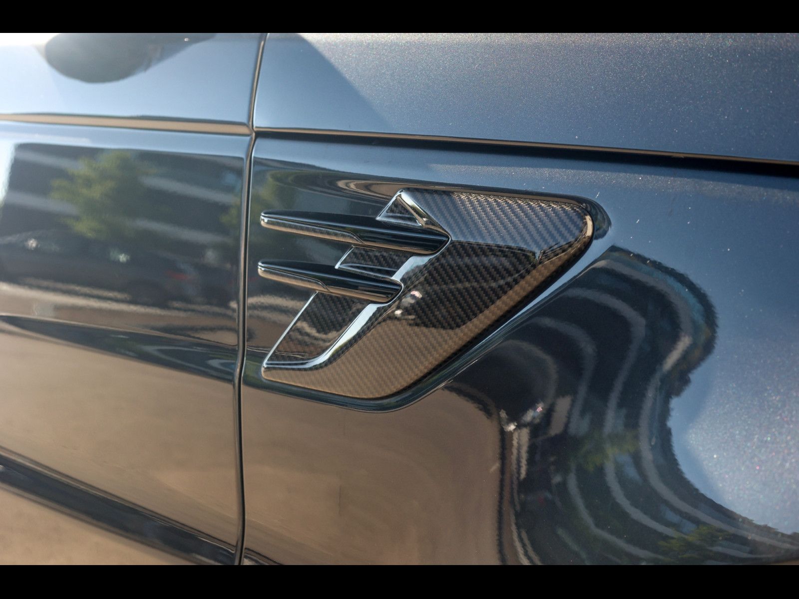 Range Rover Sport P400 HST - Samsaru's Car Outlet