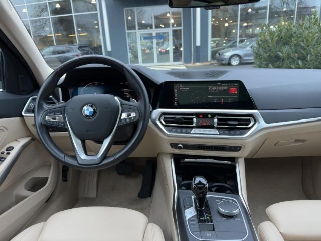 BMW 320 i xDrive Limo Sportsitze GSD HiFi LED SSV