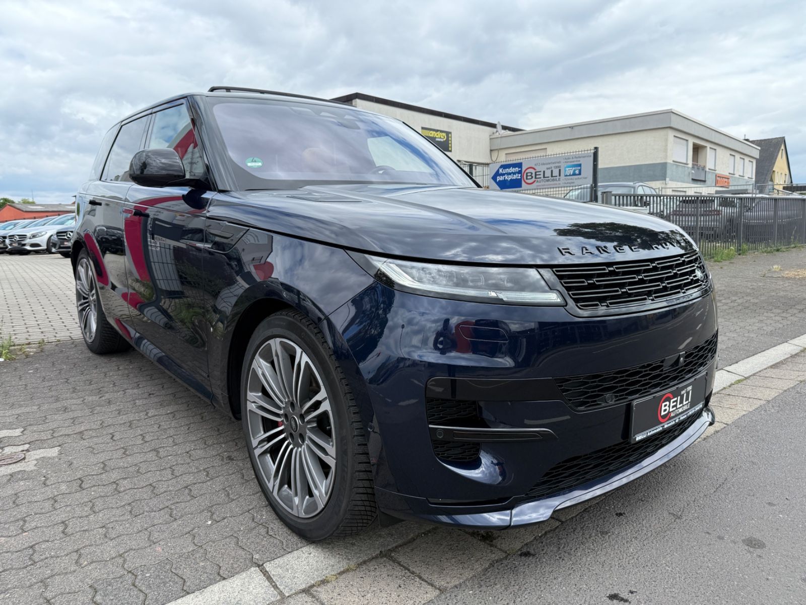 Range Rover Sport Autobiography - Samsaru's Car Outlet