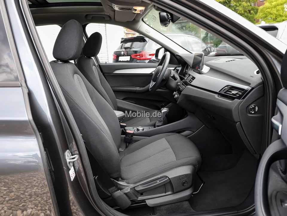 BMW X1 xDrive25e - Samsaru's Car Outlet