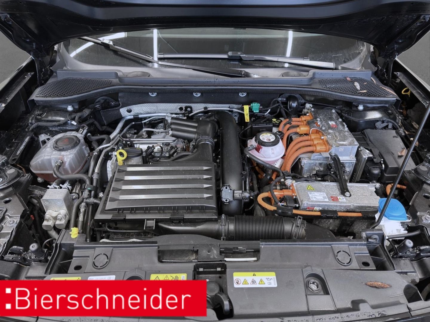 Cupra Formentor 1.4 TSI DSG e-Hybrid VZ AHK PANO REAR