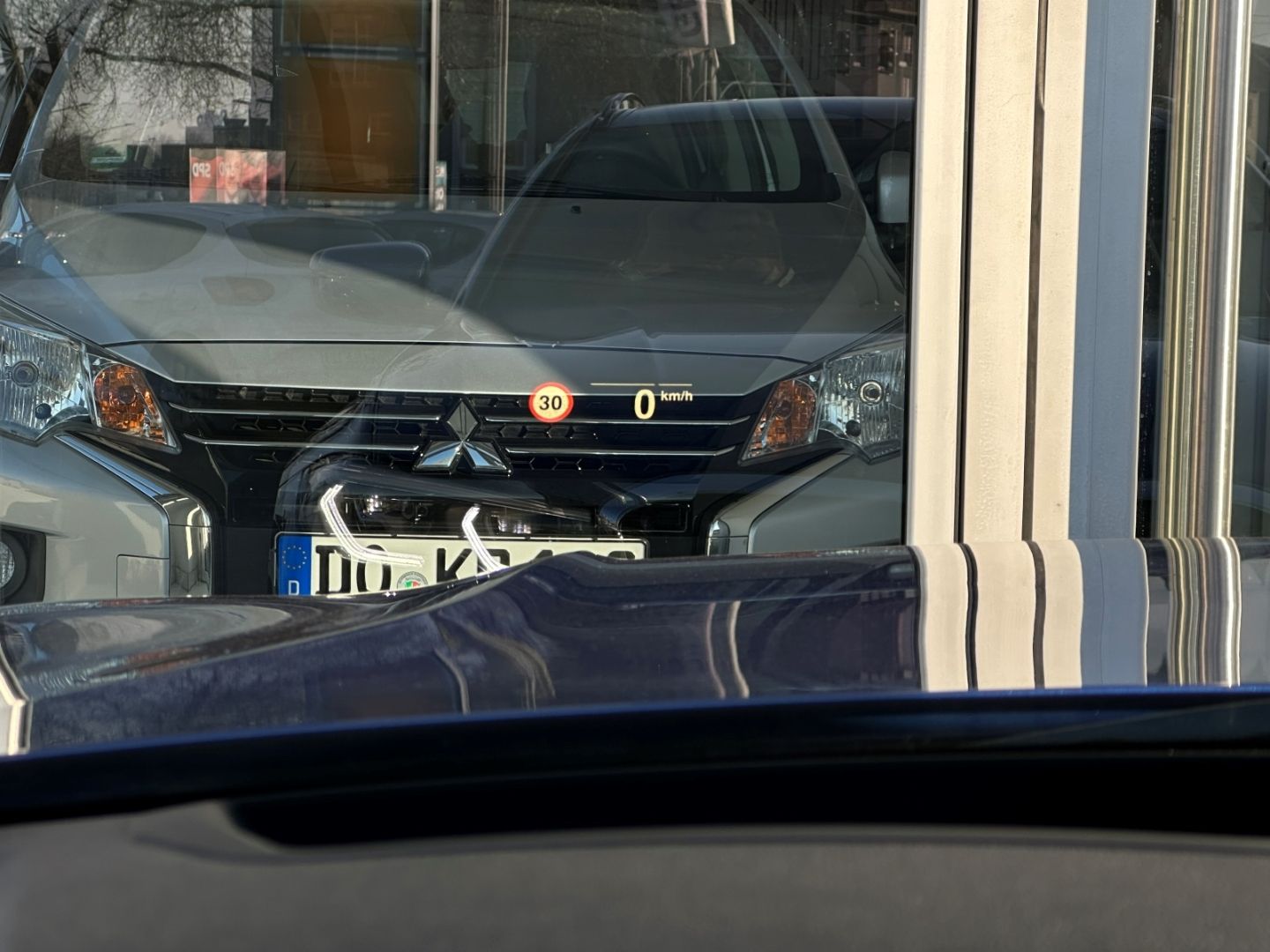 BMW 330 e TOURING M-SPORT - Samsaru's Car Outlet