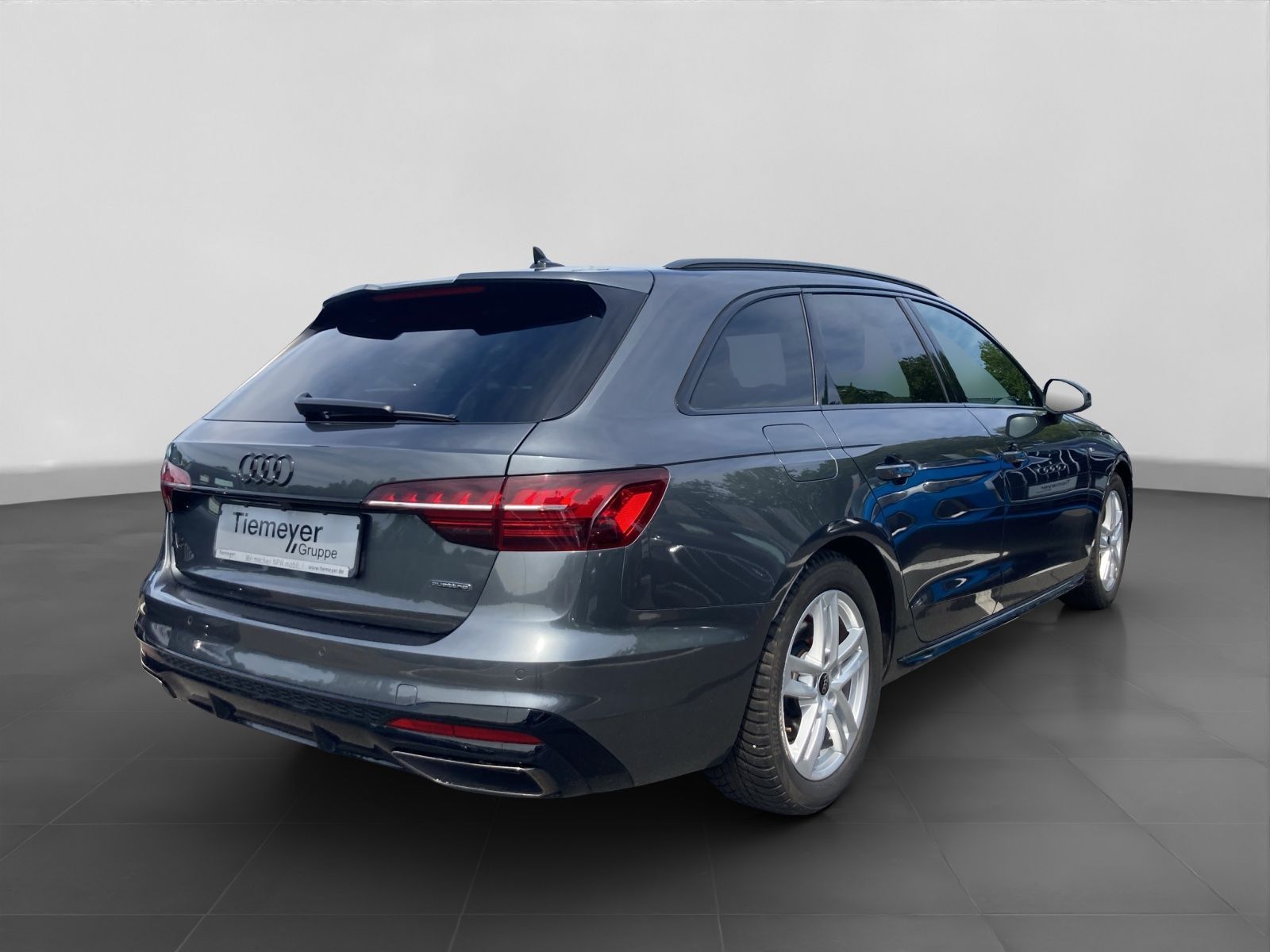 Audi A4 Avant 40 TFSI Q 2x S LINE AHK LM19 MATRIX-LED