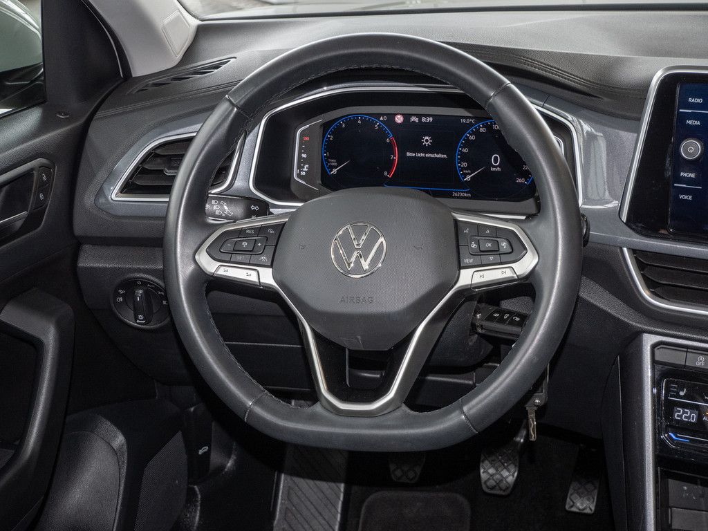 Volkswagen T-Roc 1.0 TSI Style - Samsaru's Car Outlet