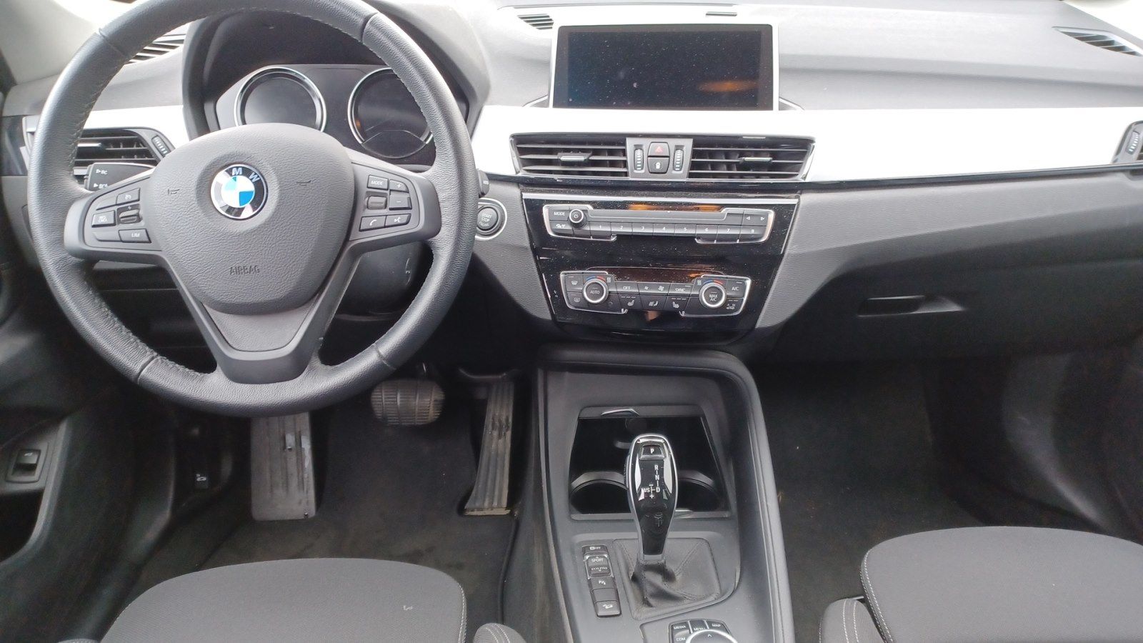 BMW X1 xDrive20i Advantage - Samsaru's Car Outlet