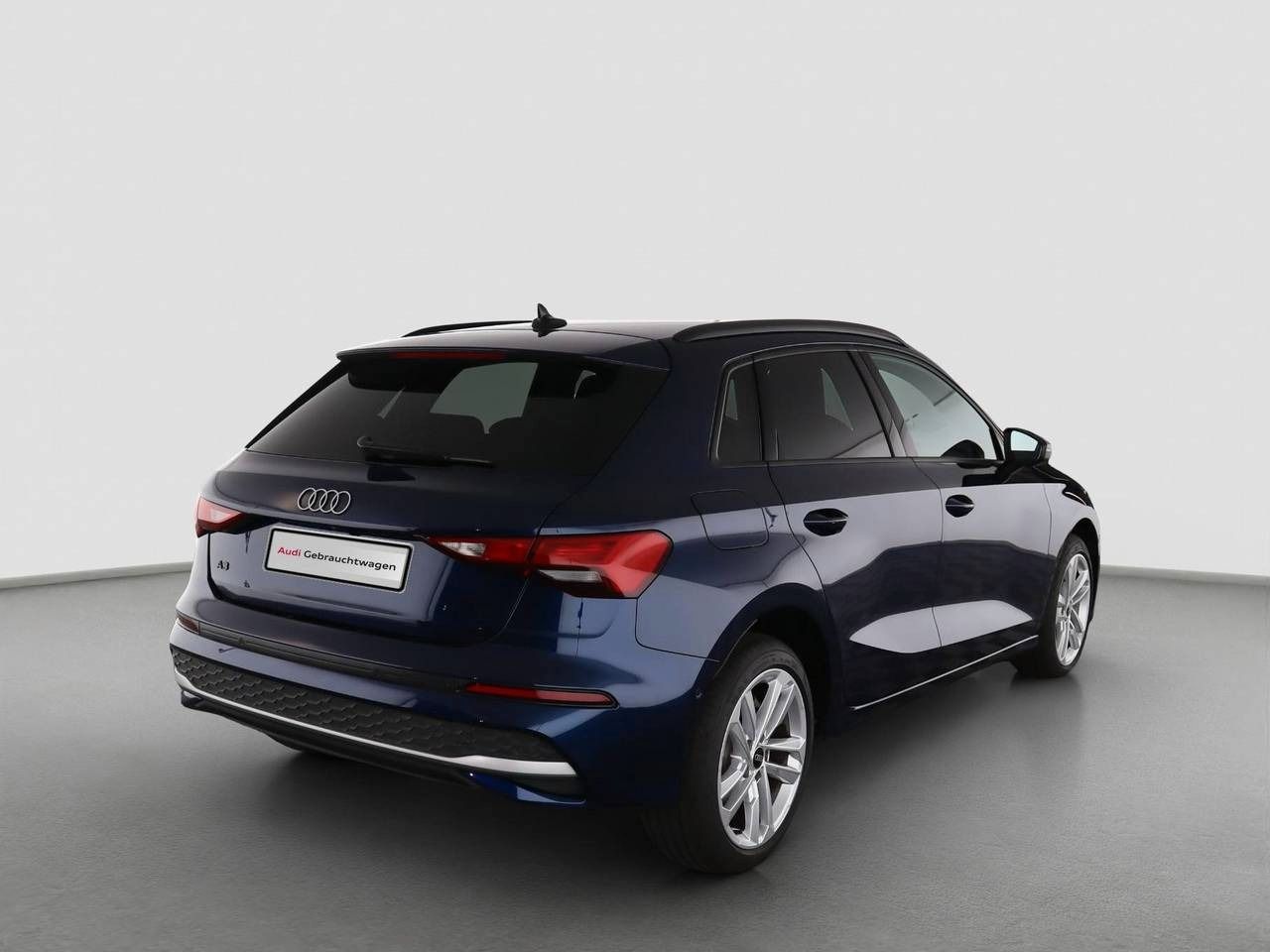 Audi A3 Sportback 30 TFSI advanced - Samsaru's Car Outlet