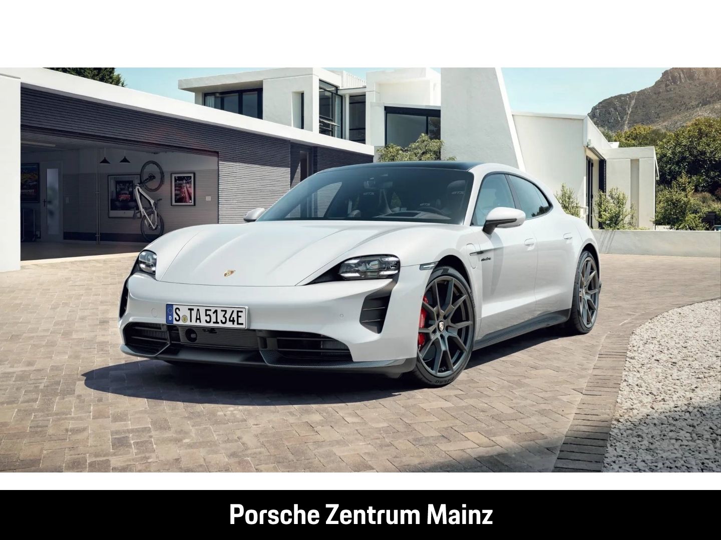 Porsche Taycan GTS Sport Turismo HA-Lenkung InnoDrive