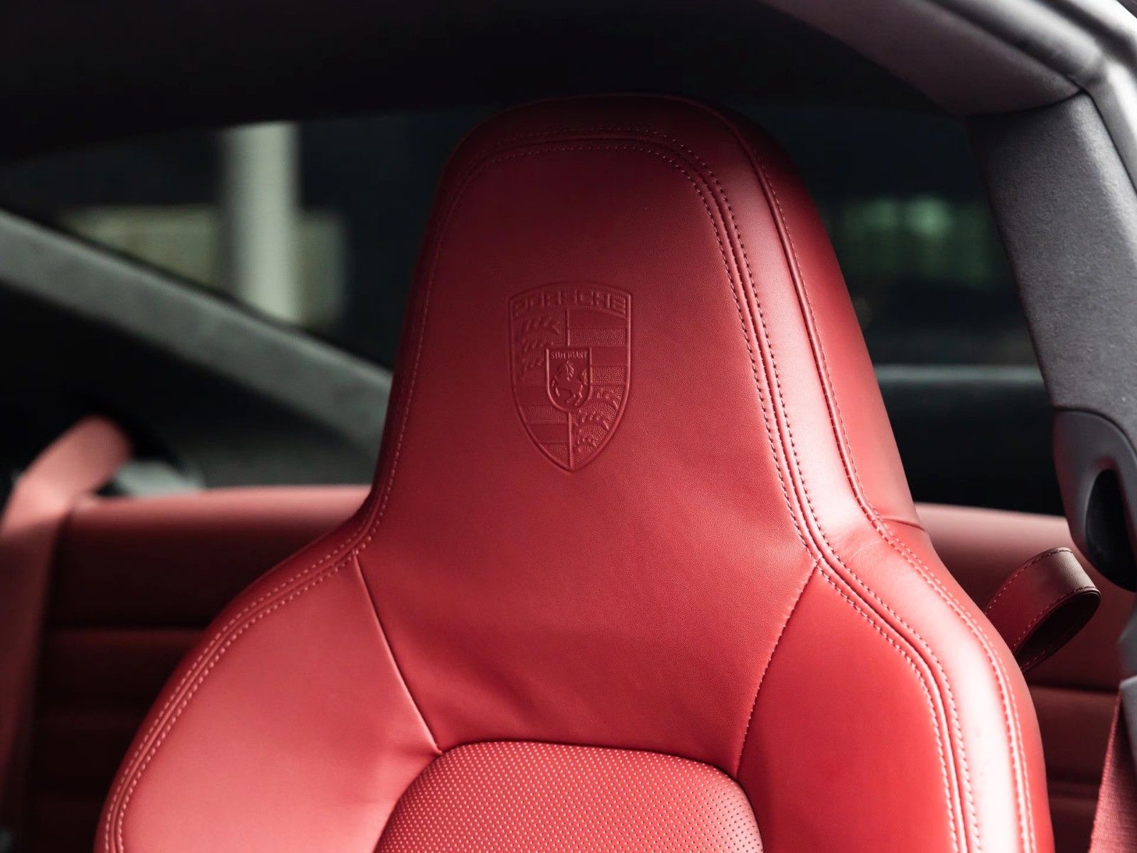 Porsche 992 911 Turbo S - Samsaru's Car Outlet
