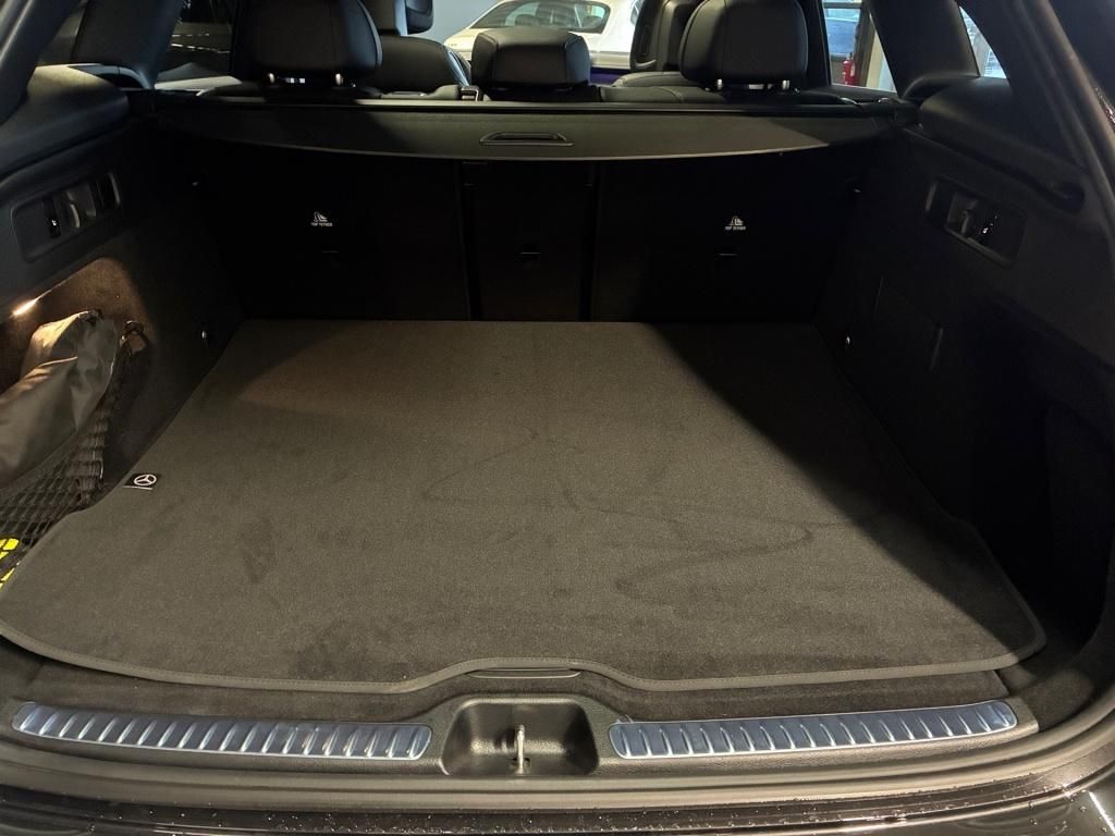 Mercedes-Benz GLC 300 4M AMG+MBUX+Memory+Ambiente+ILS+CarPlay