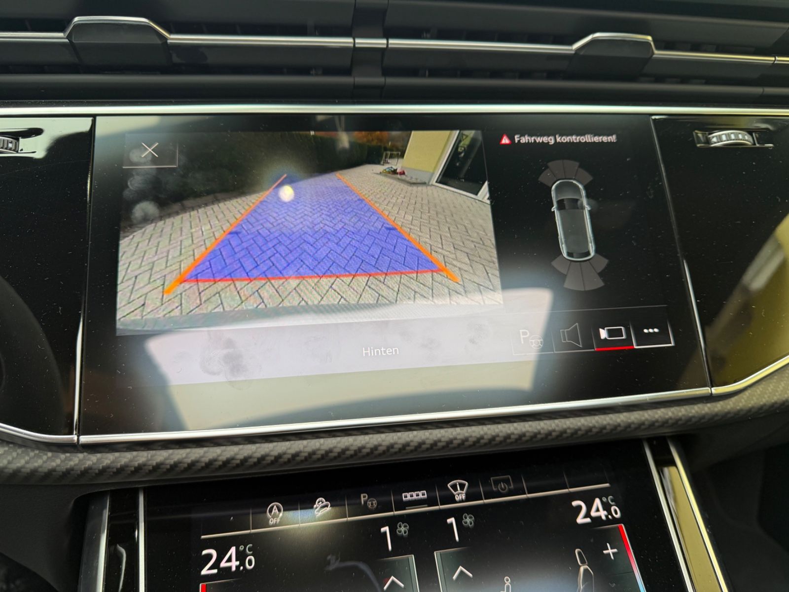 Audi RS Q8 4.0 TFSI quattro Pano-Softclose-Garantie