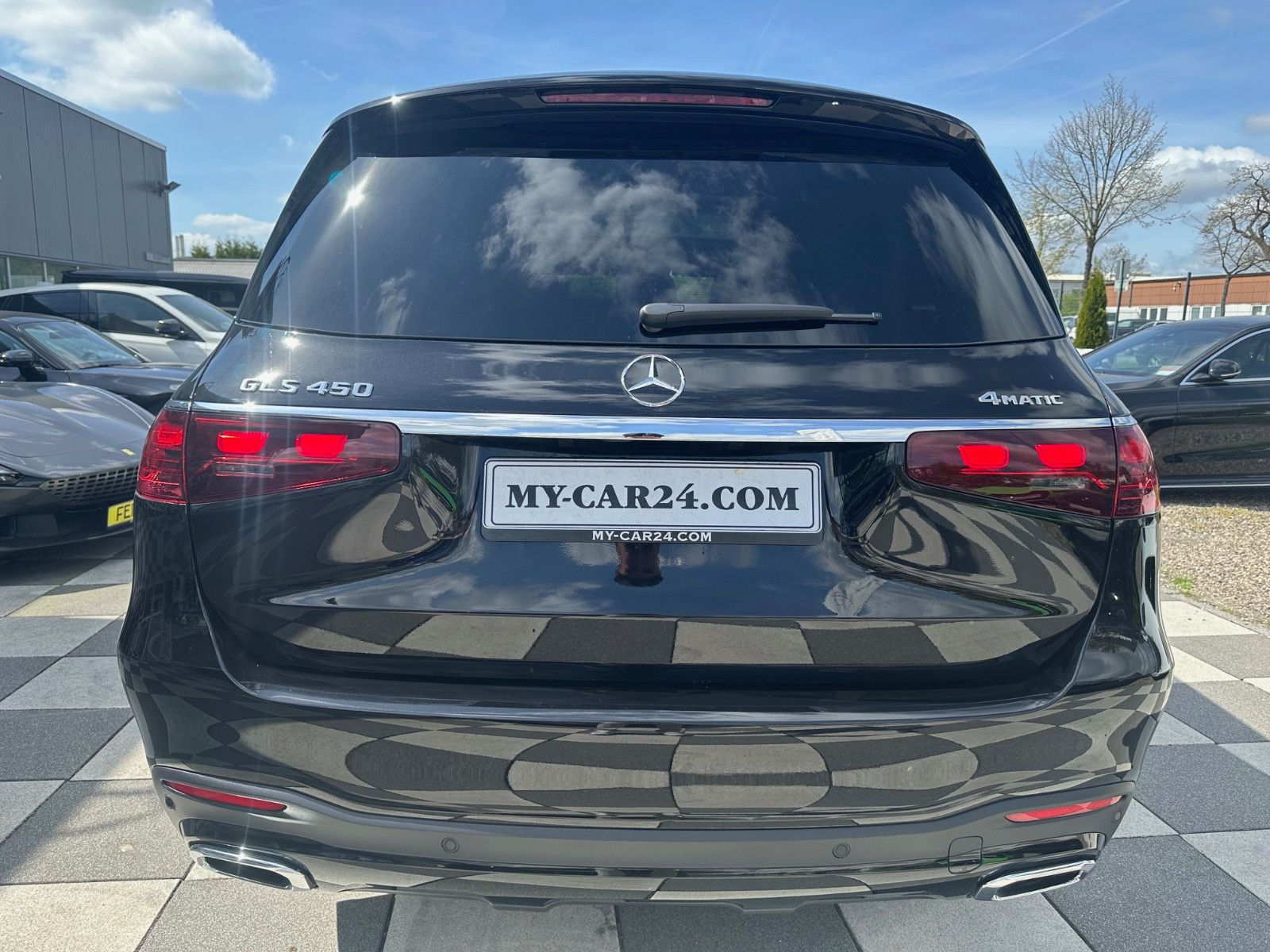 Mercedes-Benz GLS 450 AMG LINE - Samsaru's Car Outlet