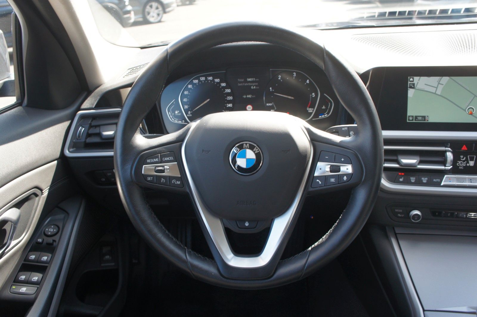 BMW 320d xDrive Advantage - Samsaru's Car Outlet
