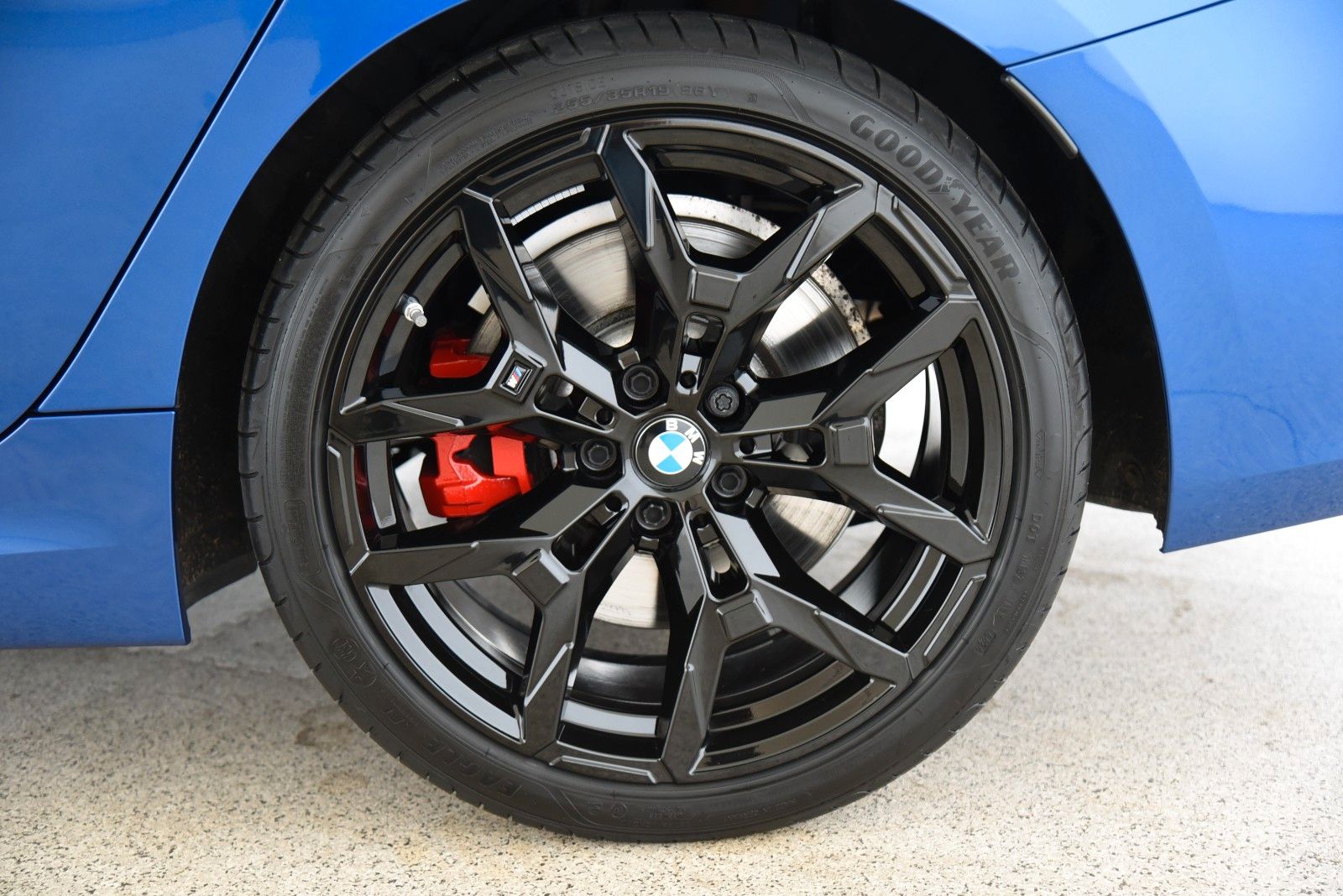 BMW 320d Touring xDrive M Sport Pro ACC HUD LED AHK