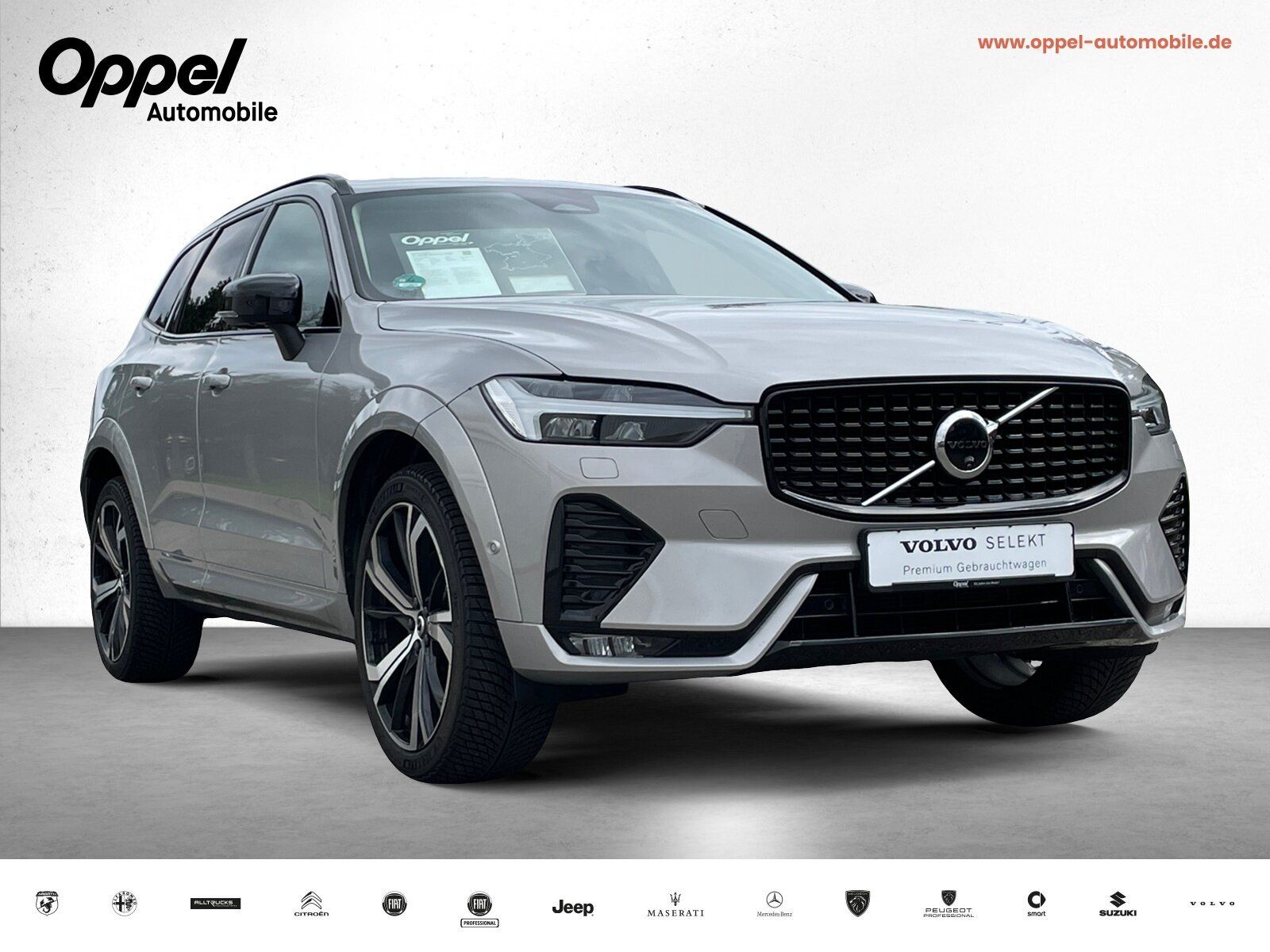 Volvo XC60 B5 Benzin AWD Ultimate Dark SHD+AHK+ALA