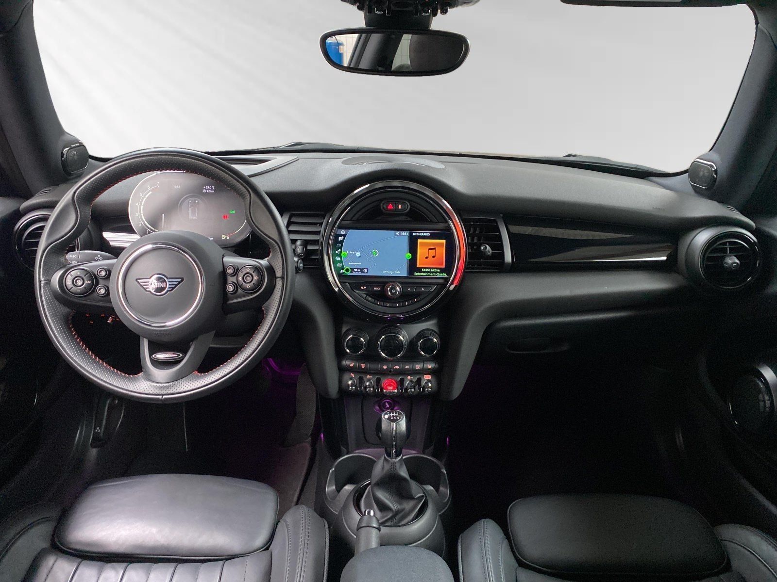 MINI Cooper - Samsaru's Car Outlet