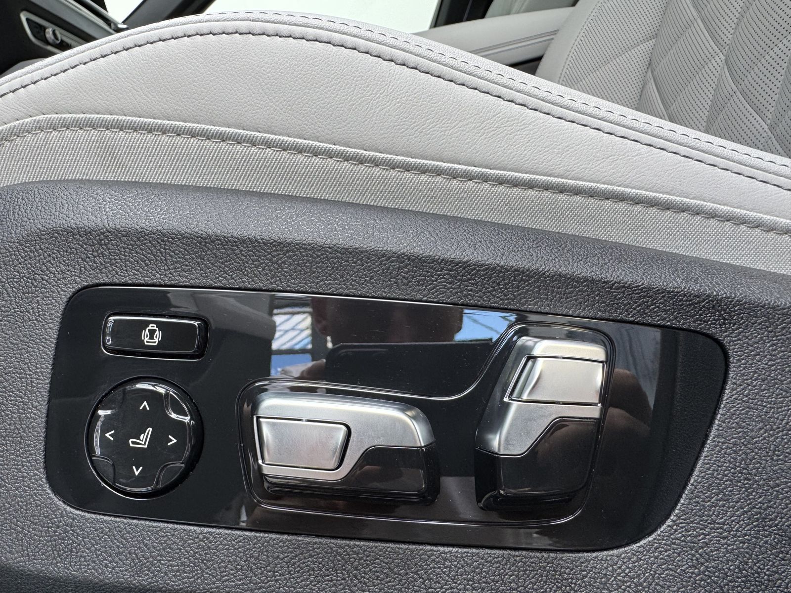 BMW X6 xDrive30d M Sport Pro - Samsaru's Car Outlet