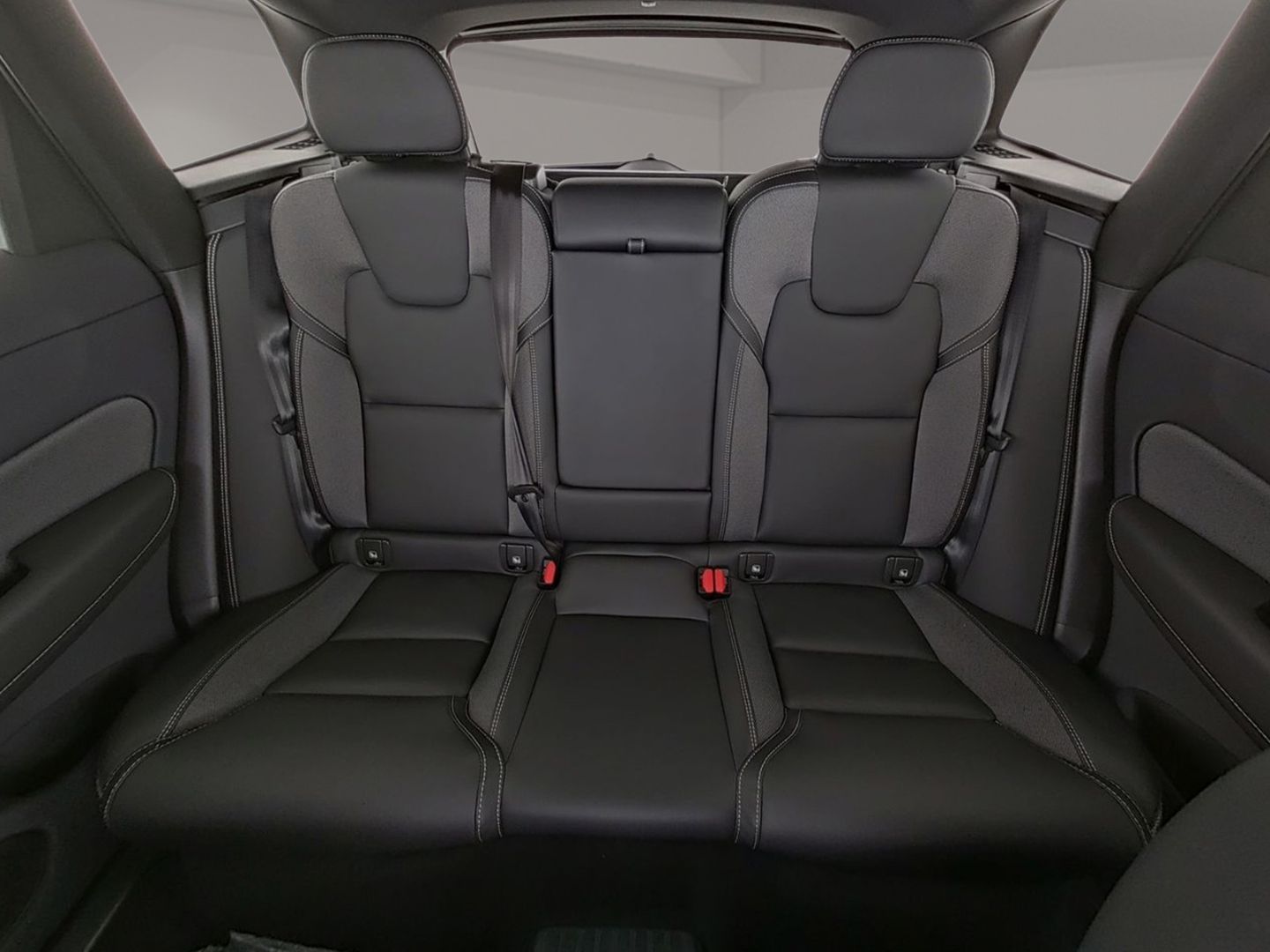 Volvo XC60 Ultra Black Edition Plug-In Hybrid AWD T8 E