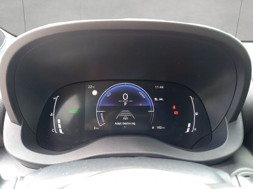 Toyota Yaris Cross Teamplayer Safety-Paket Winter-Paket