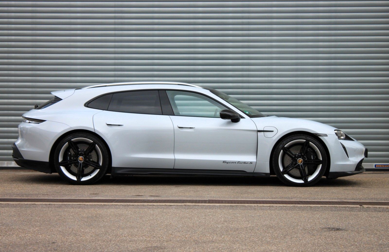 Porsche Taycan Sport Turismo Turbo S
