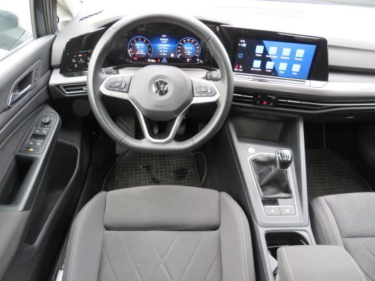 Volkswagen Golf Style VIII Sport Edition 1.5 TSI - Samsaru's Car Outlet