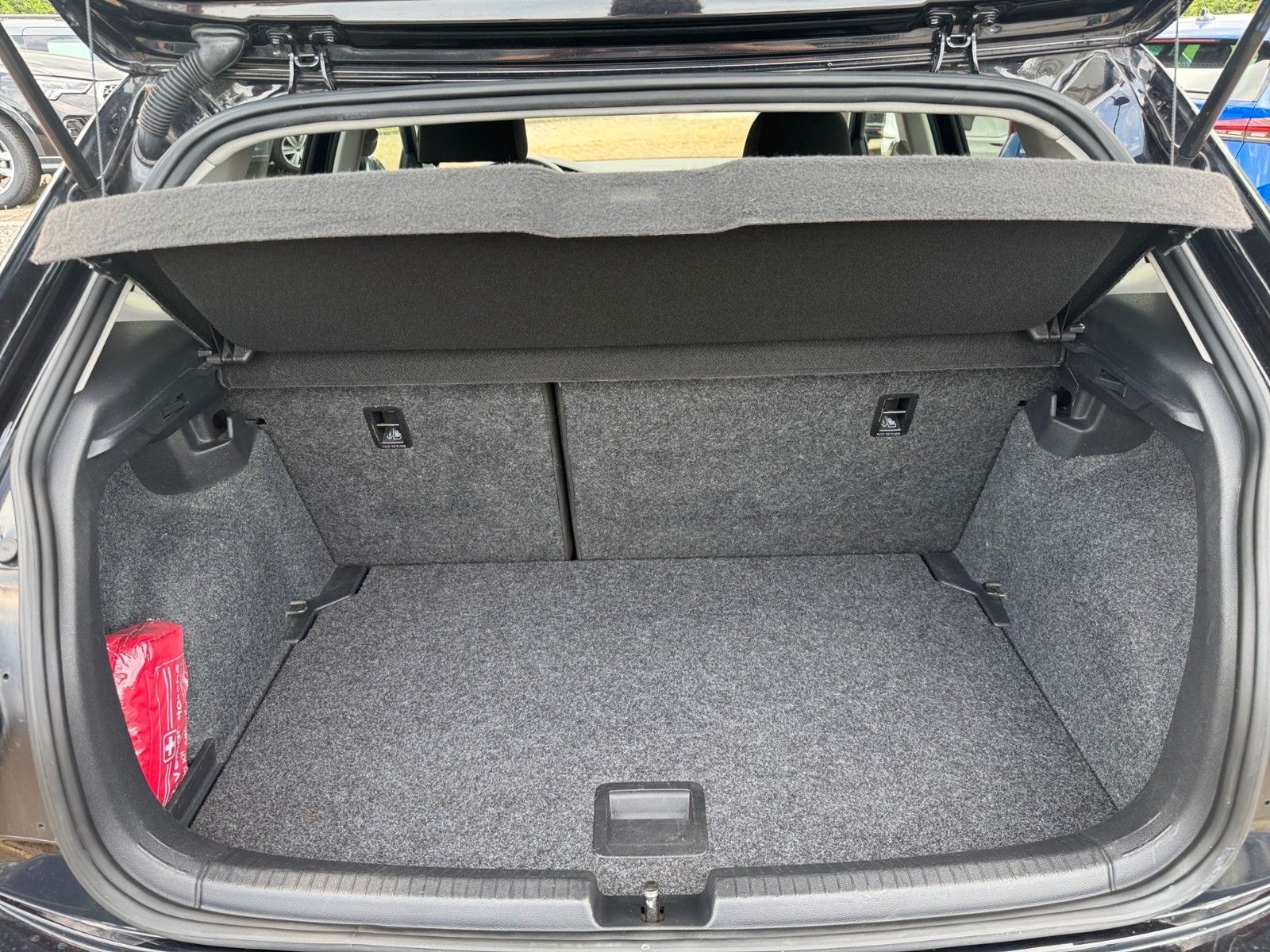 Volkswagen Polo VI Comfortline 1.0TSI - Samsaru's Car Outlet