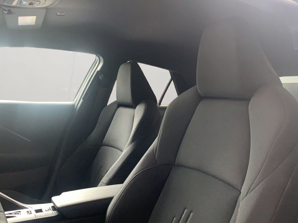 Toyota C-HR 1.8 Hybrid Team Deutschland*