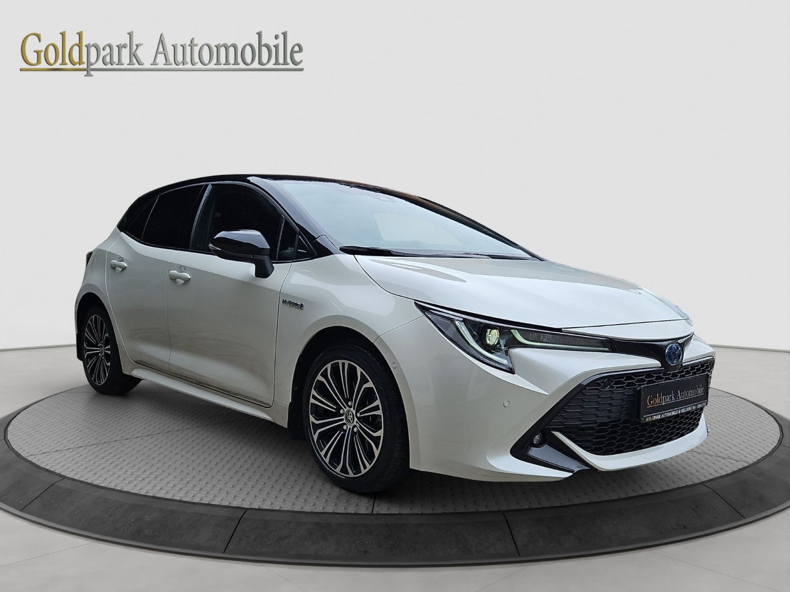 Toyota Corolla 2.0 Limousine Hybrid - Samsaru's Car Outlet