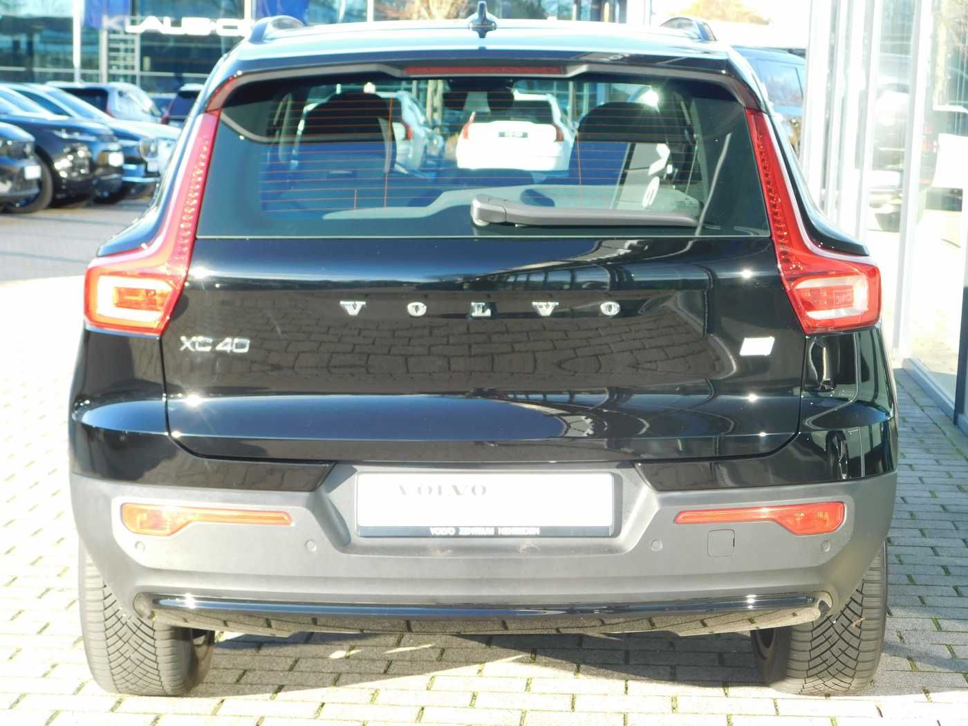 Volvo XC40 Recharge Twin Motor AWD Plus 'AHK, GJR'