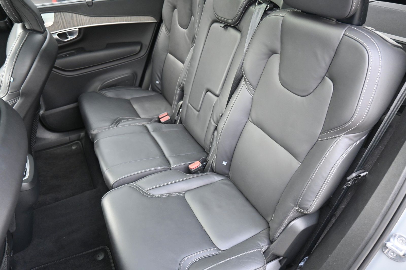 Volvo XC90 B5 D AWD Ultimate Bright*STHZ*LUFT*360°*AHK