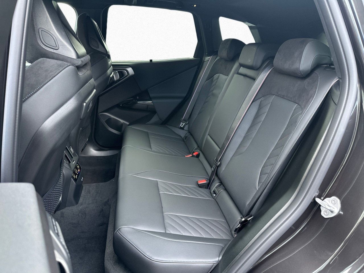 BMW X3 30e xDrive Sportpaket Navi LED Klima PDC