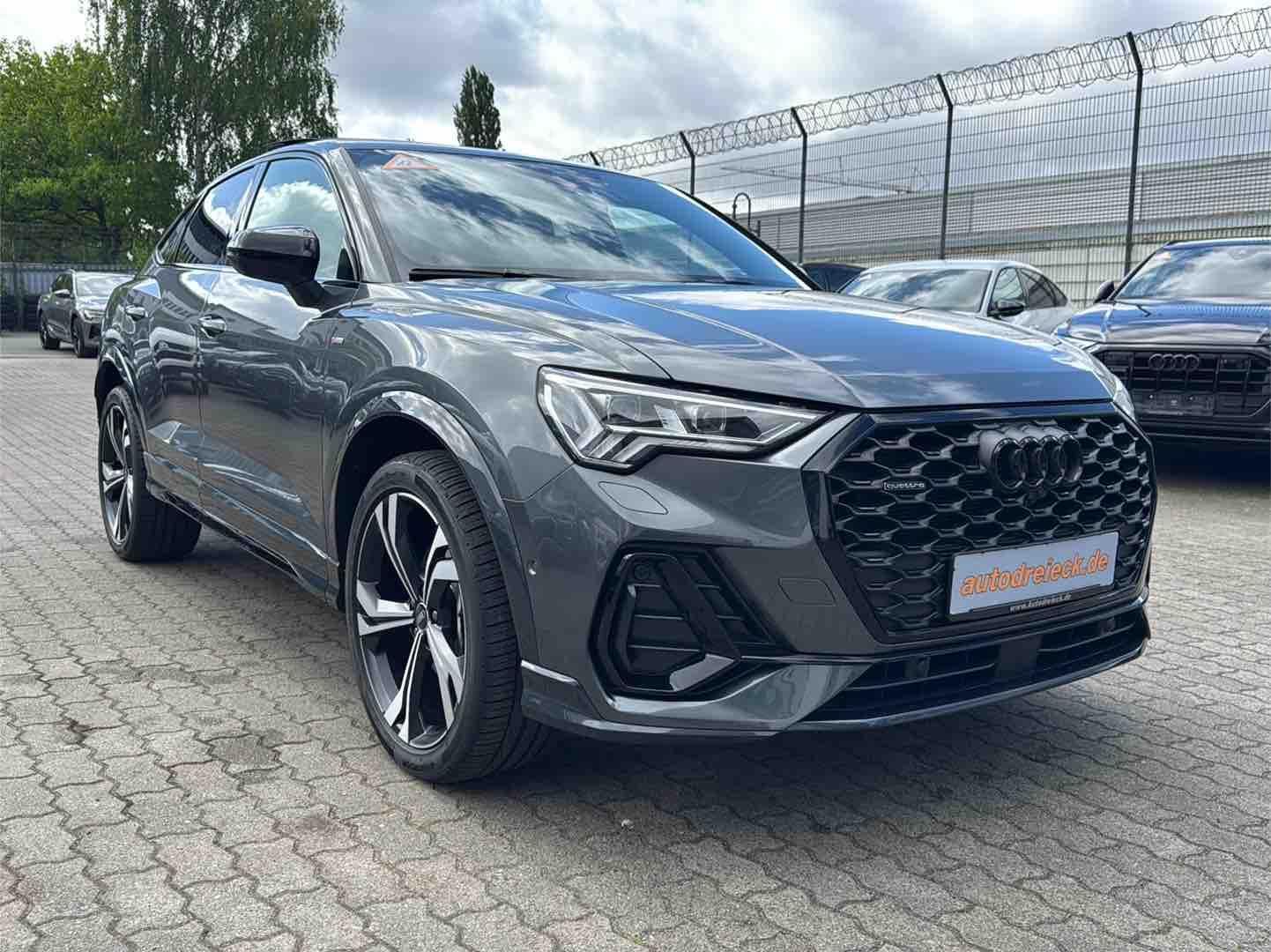 Audi Q3 Sportback 40 TFSI S line - Samsaru's Car Outlet