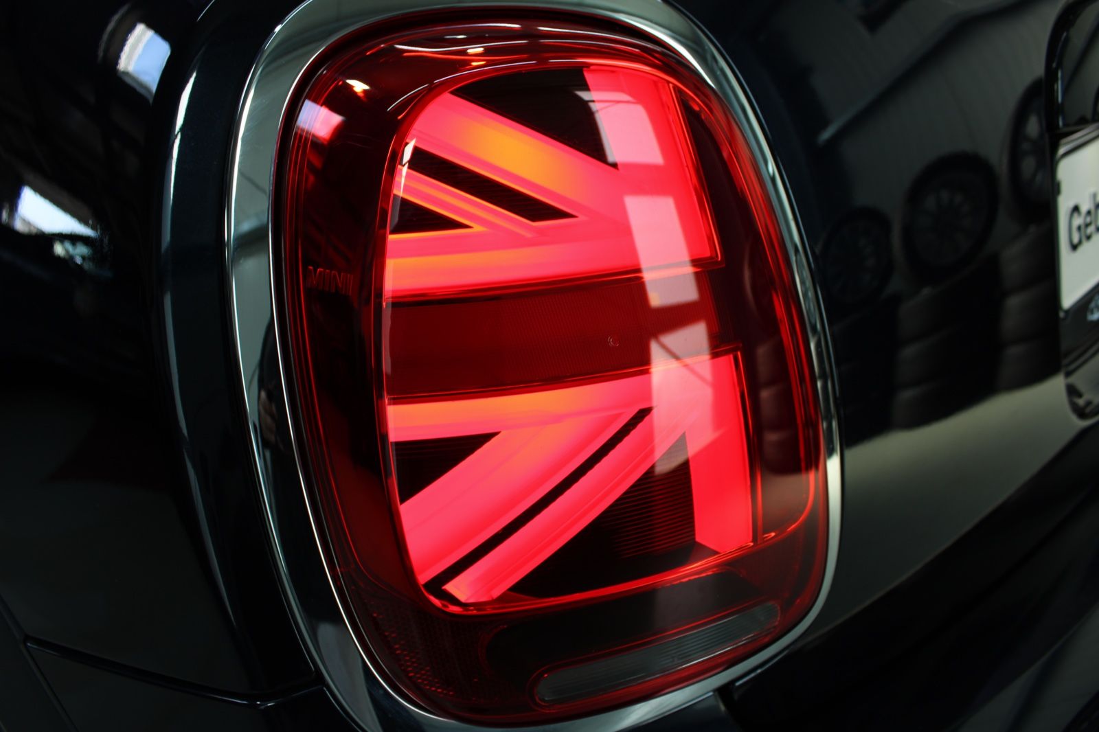 MINI Cooper Yours - Samsaru's Car Outlet