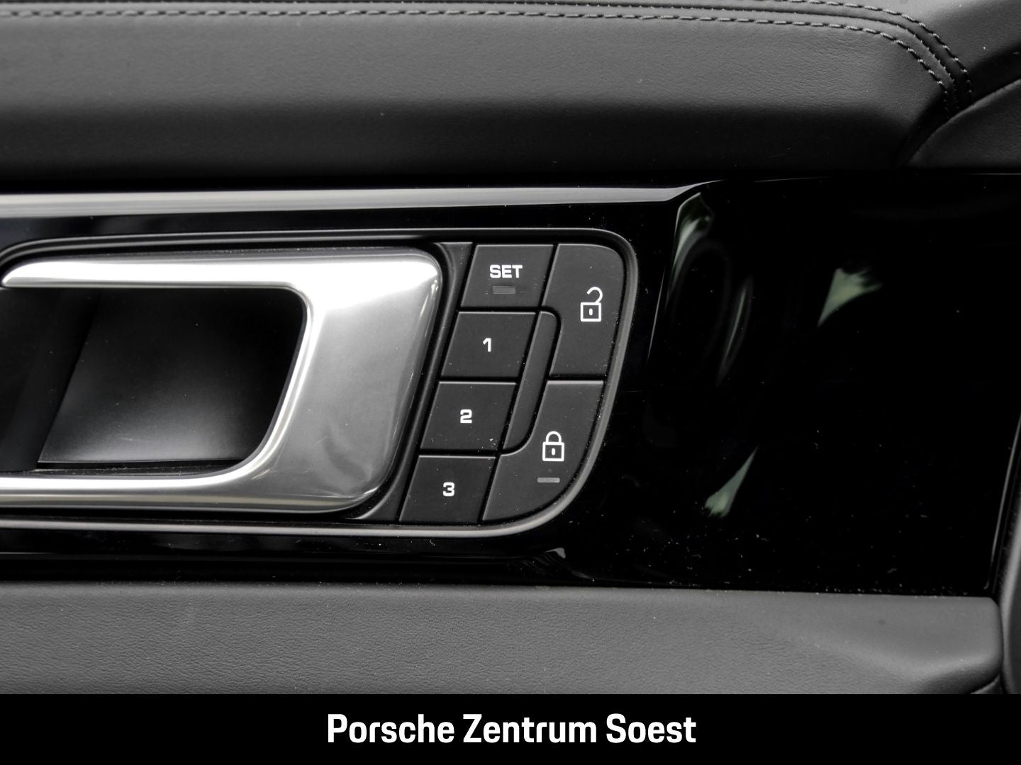 Porsche Panamera 4S E-Hybrid/LED-Matrix/ParkAssist/BOSE