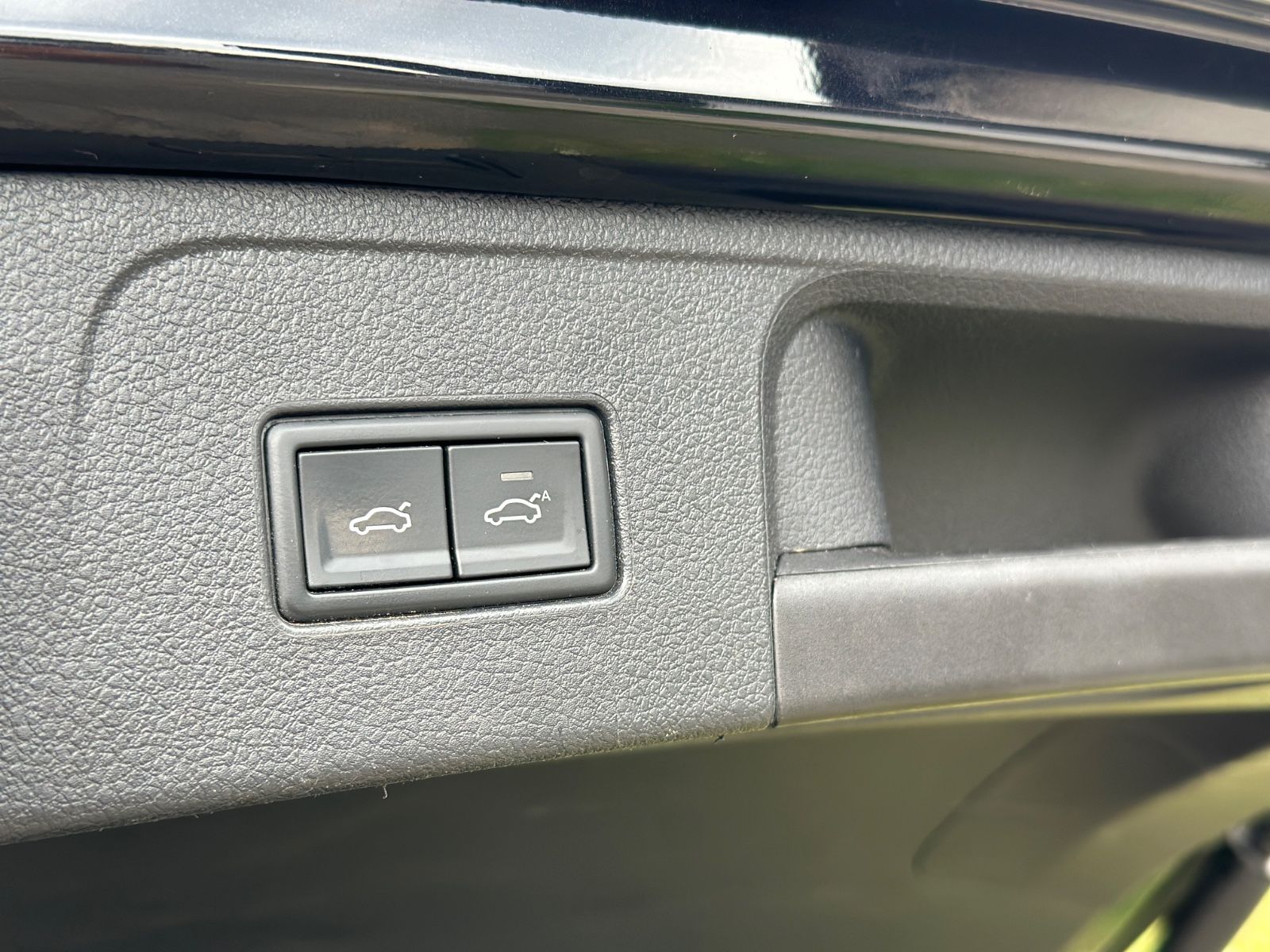 Volkswagen Passat Variant GTE 1.4 TSI Hybrid - Samsaru's Car Outlet