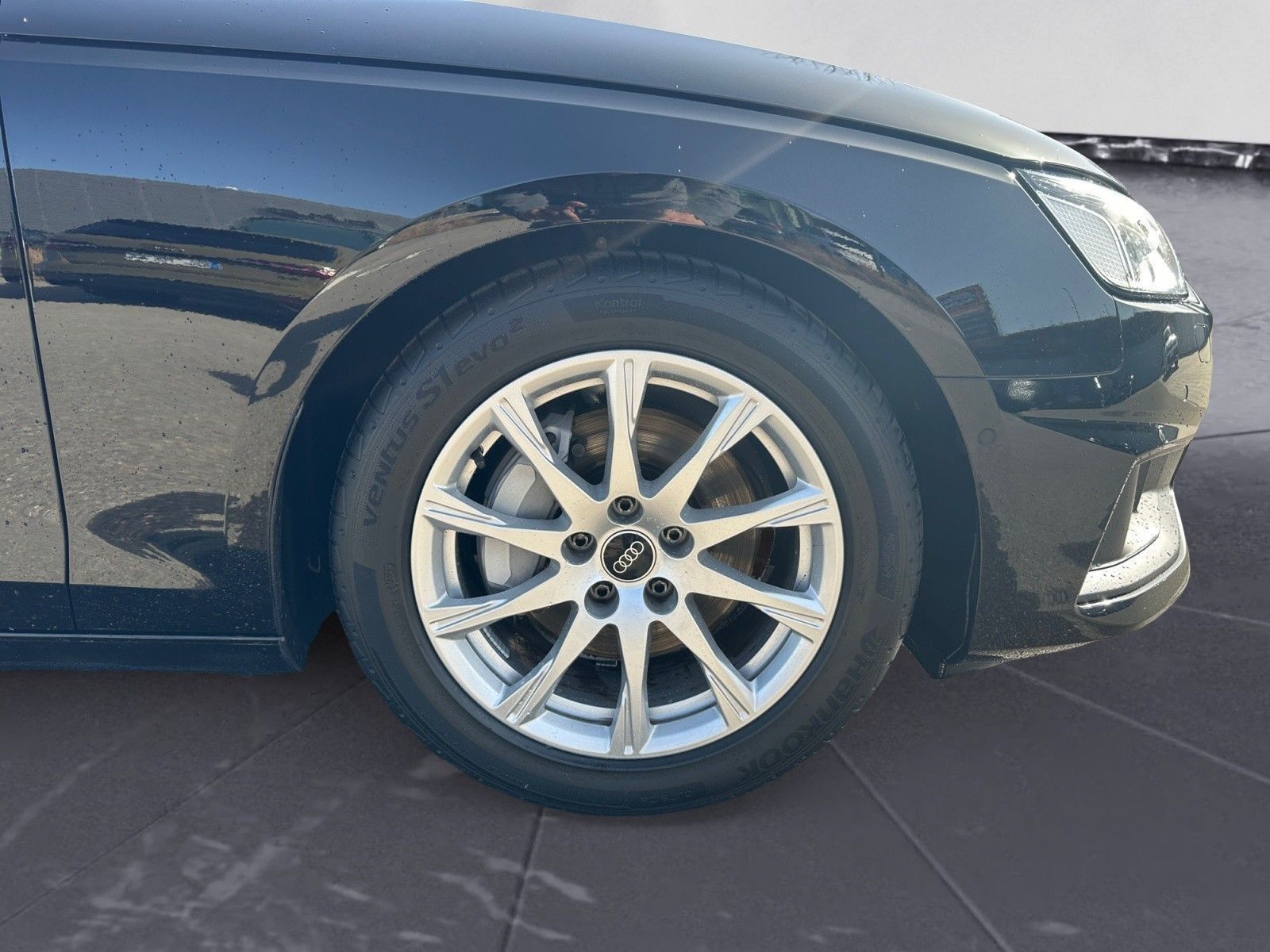 Audi A4 Limousine 40 TDI quattro AHK Virtual Matrix