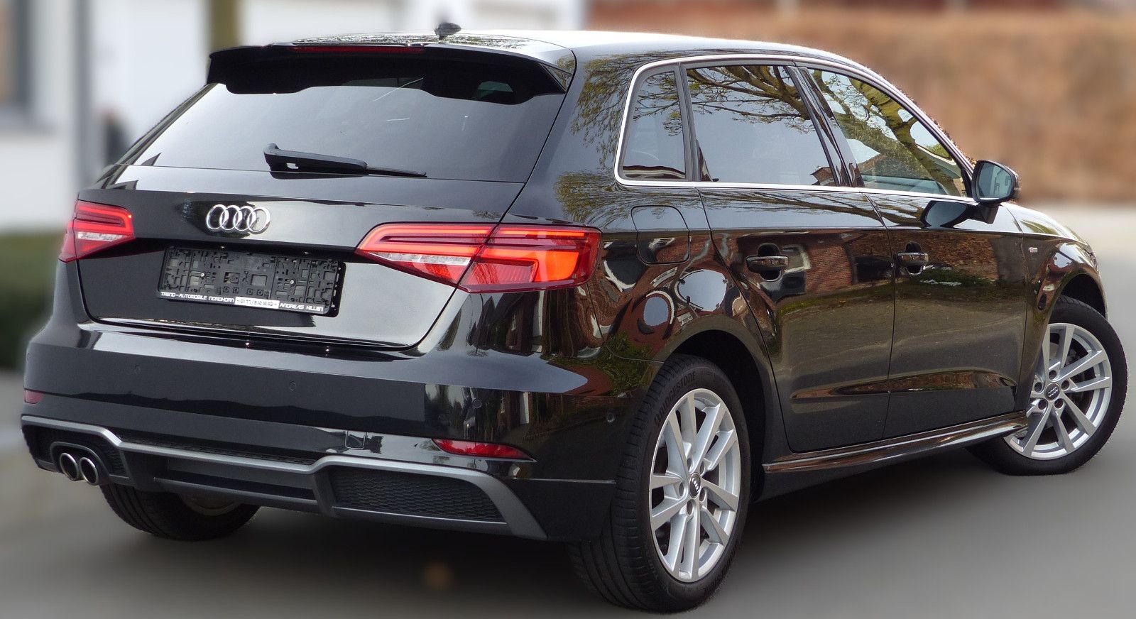 Audi A3 S-Line S-Tron - Samsaru's Car Outlet