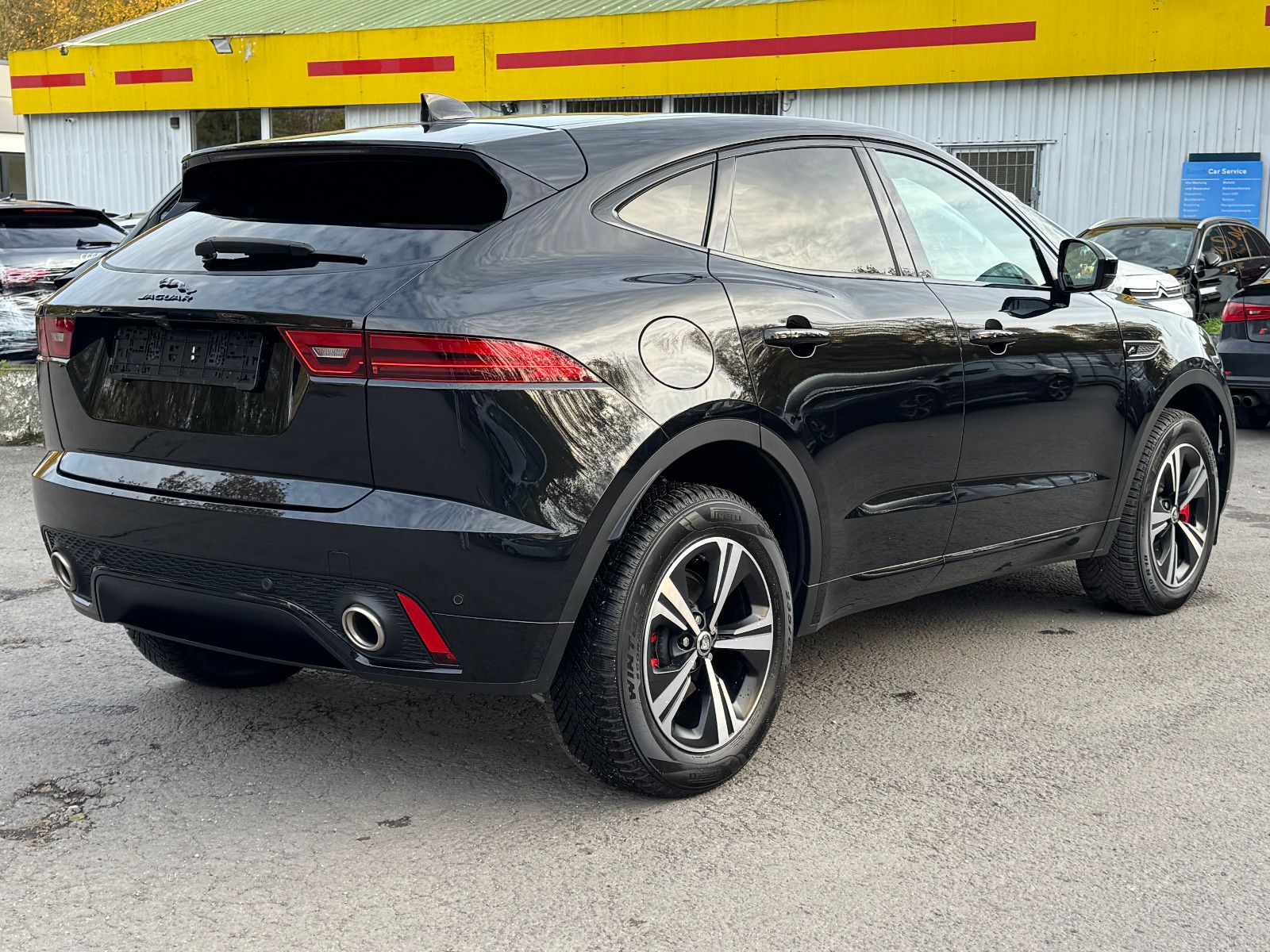 Jaguar E-Pace E-PACE R-Dynamic HSE AWD