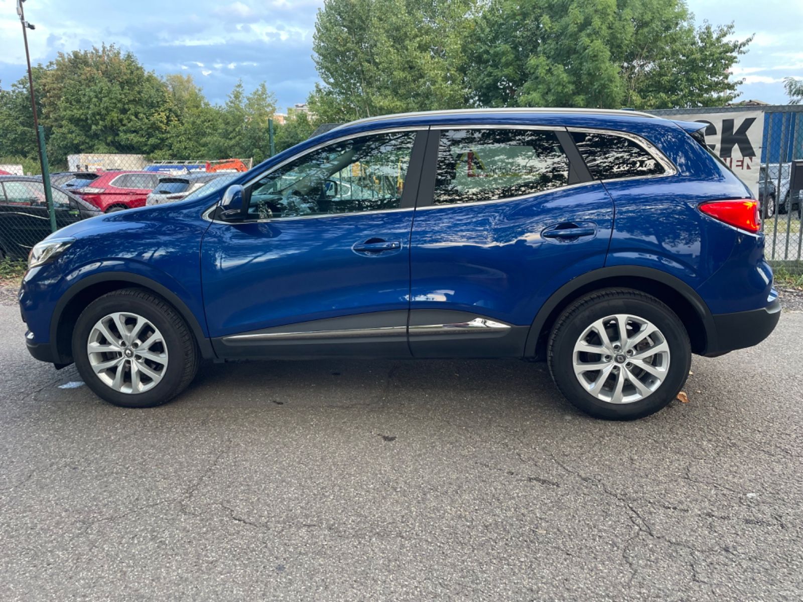 Renault Kadjar Business Edition 1.5 DCI - Samsaru's Car Outlet