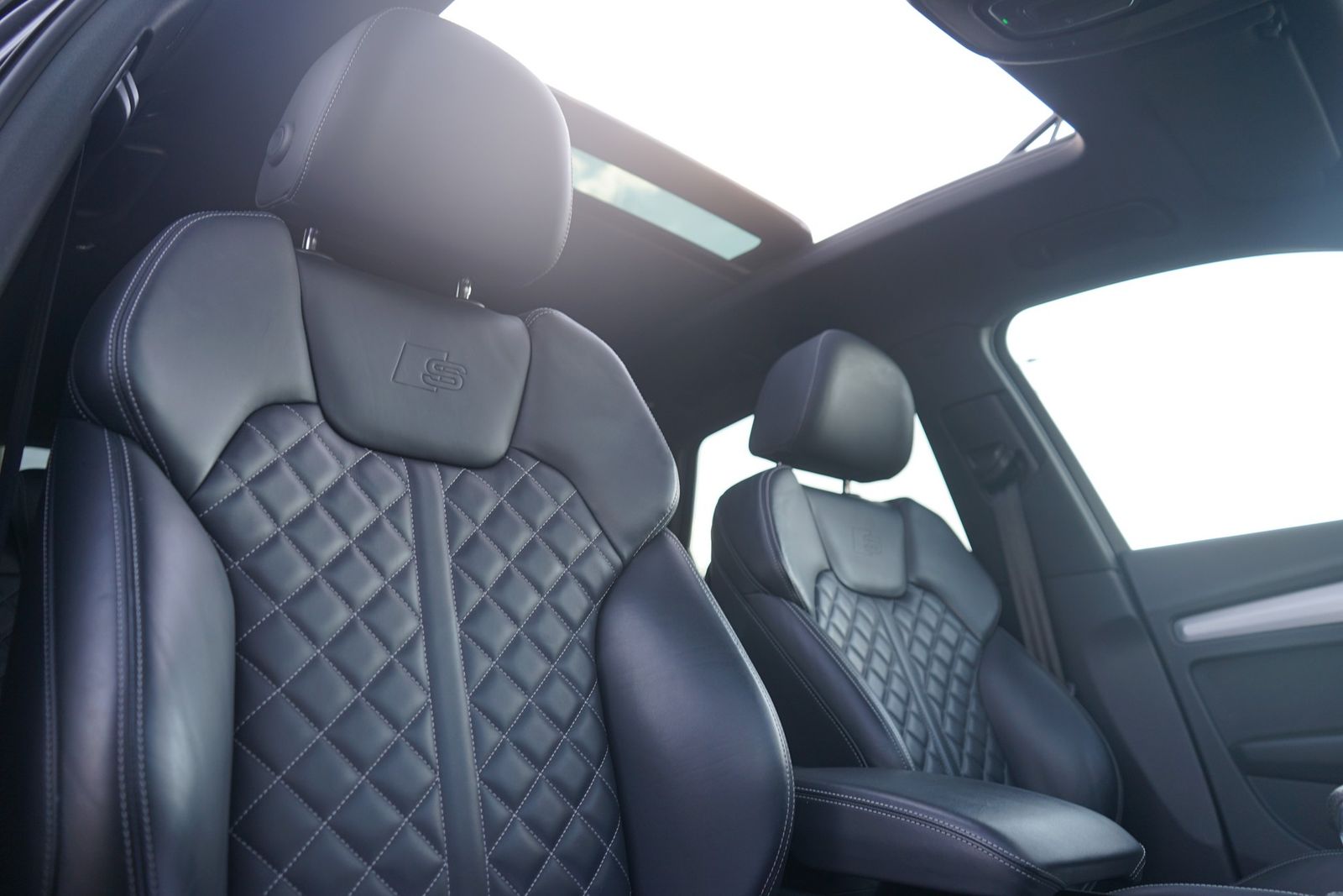 Audi Q5 Sportback 40 TDI S-Line quattro s-tronic - Samsaru's Car Outlet