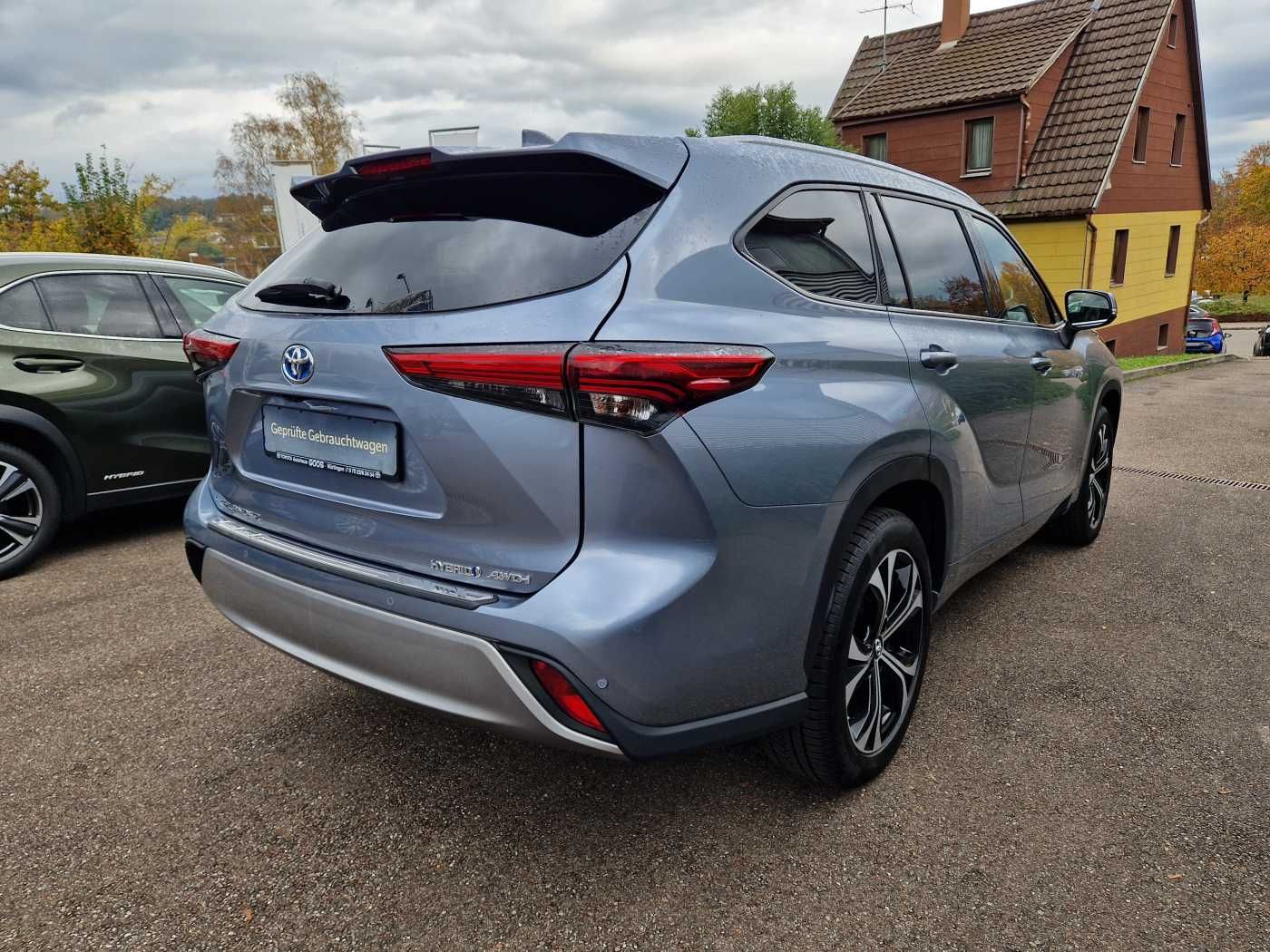 Toyota Highlander 2.5 Hybrid Luxury
