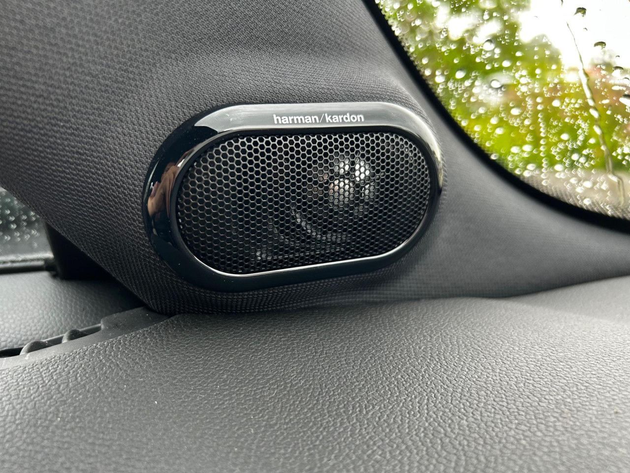 MINI Cooper SE - Samsaru's Car Outlet