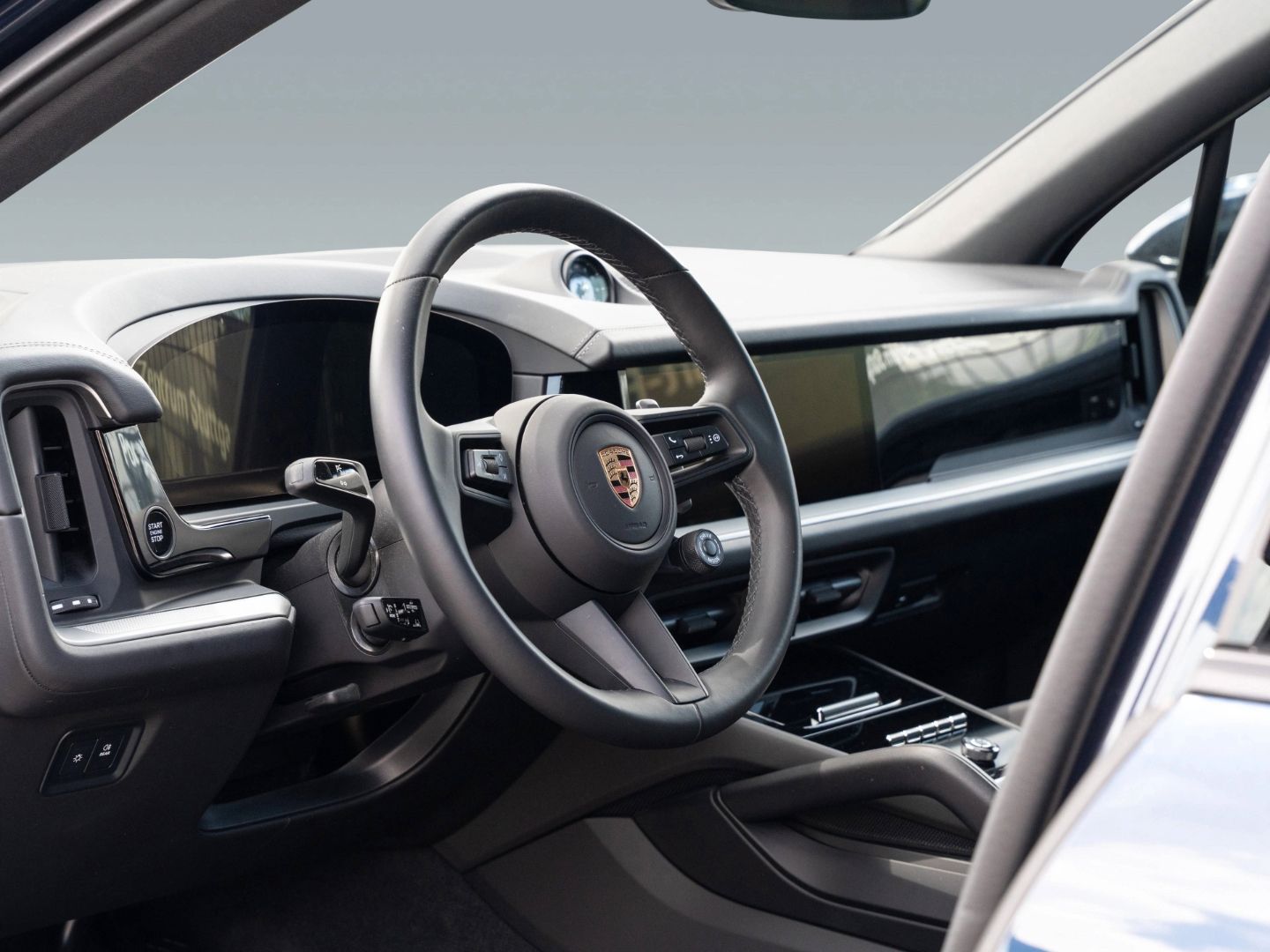 Porsche Cayenne E-Hybrid BOSE AHK 14 Wege Sitze 21 Zoll