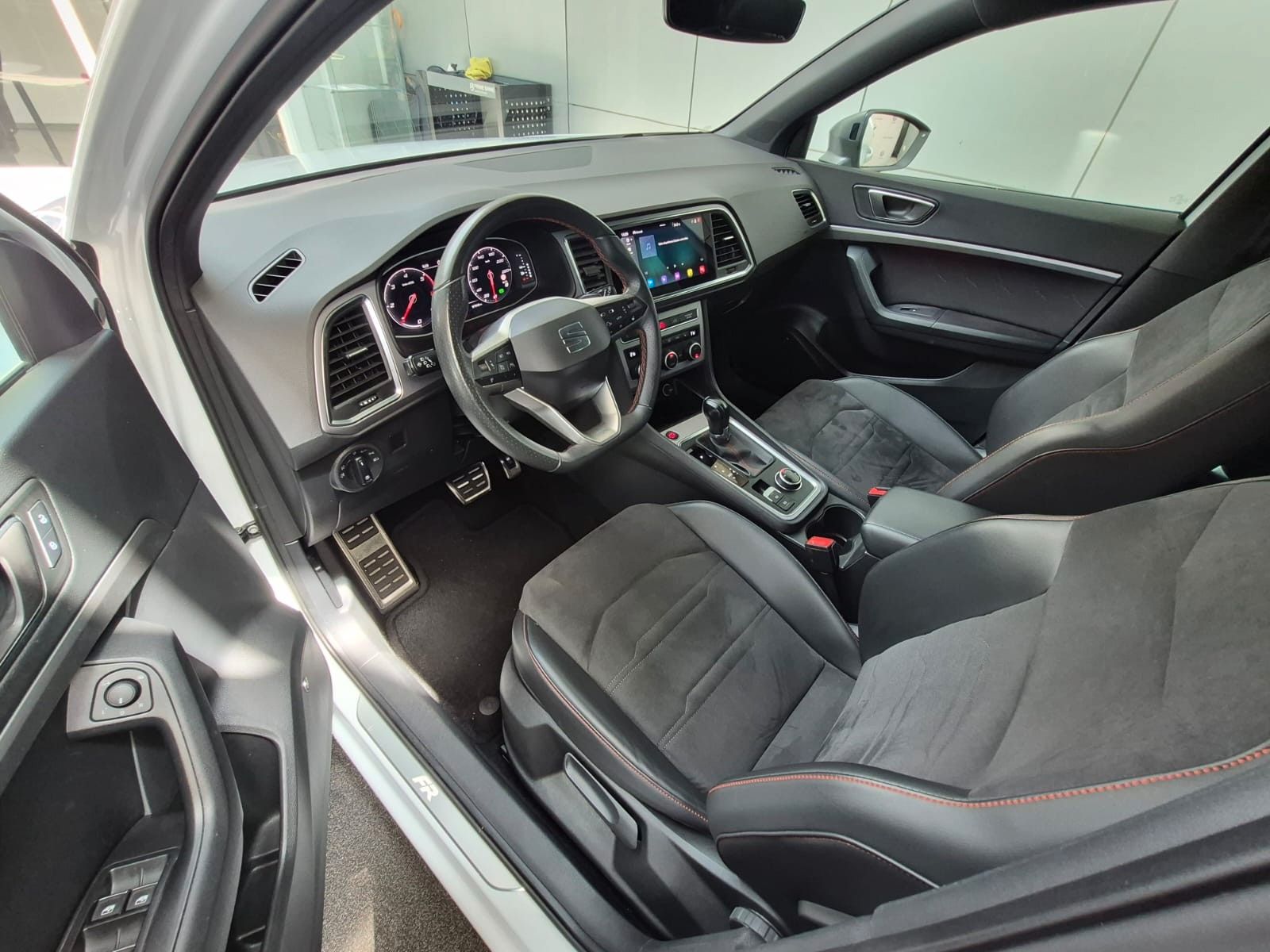 Seat Ateca FR 2.0 TDI DSG AHK Beats Kamera ACC SideA.