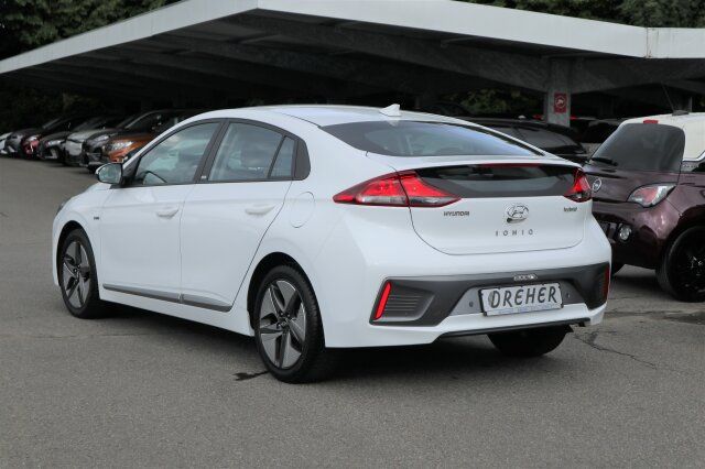Hyundai IONIQ 1,6 GDI Trend-Paket Hybrid - Samsaru's Car Outlet