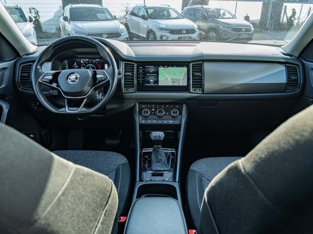 Skoda Kodiaq 2.0 TDI DSG 4x4 Clever *7-SITZ*AHK*PANO*