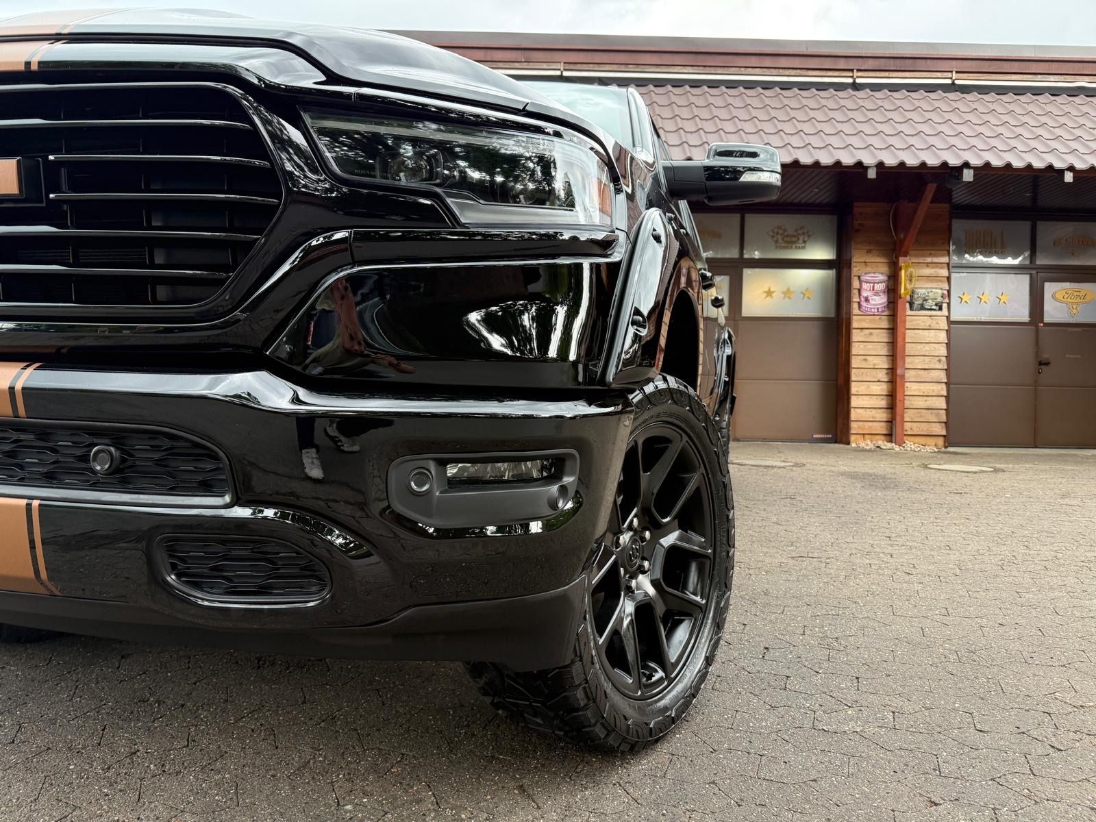 Dodge LARAMIE*OFFROAD*LONG*LIFT*AHK*NAVI*LED*GARANTIE*